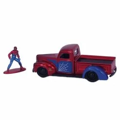 Jada Diecast 1:32 1941 Ford Pickup With Spider-Man Figure