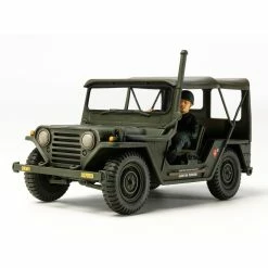 Tamiya Model Kit 1:35 M151A1 Vietnam