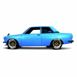 Maisto Diecast 1:24 Design Tokyo Modern 1971 Datsun 510 Assorted